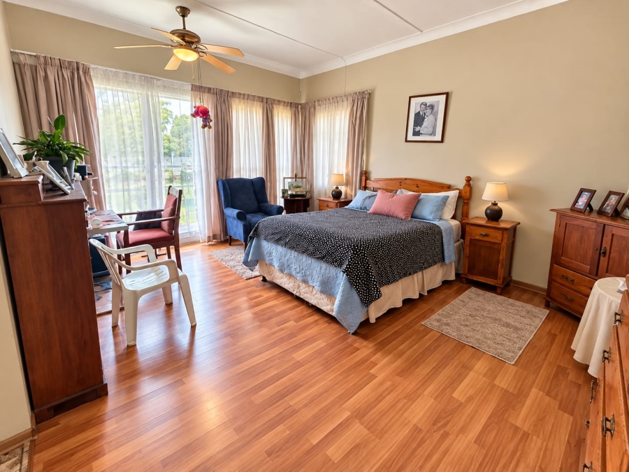 4 Bedroom Property for Sale in Park West Free State